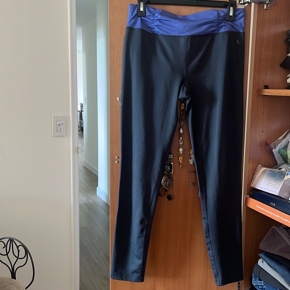 By Danskin jogging pants, in excellent conditionsz M - Picture 1 of 6